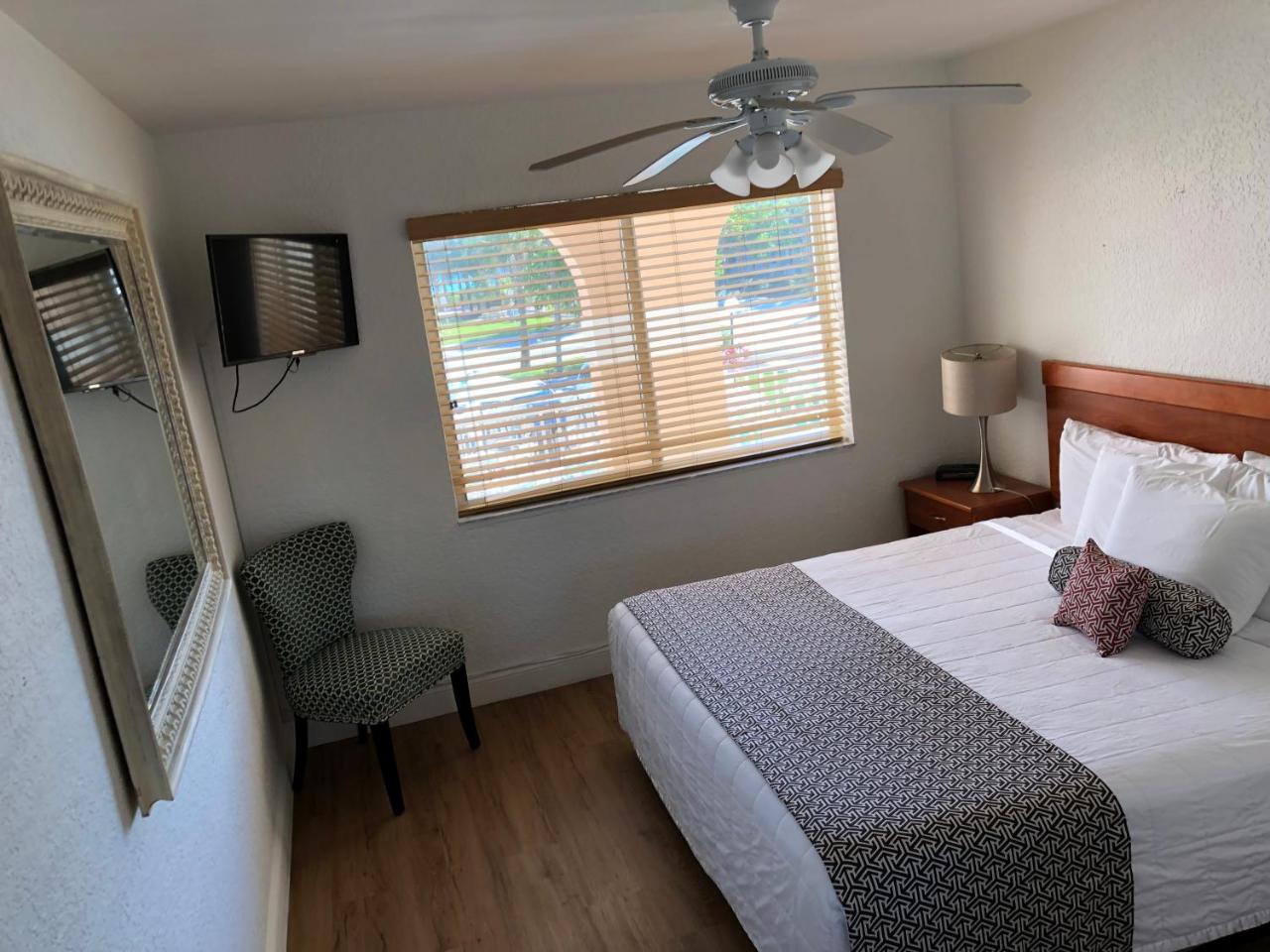 Coral Key Inn Lauderdale-by-the-Sea Extérieur photo