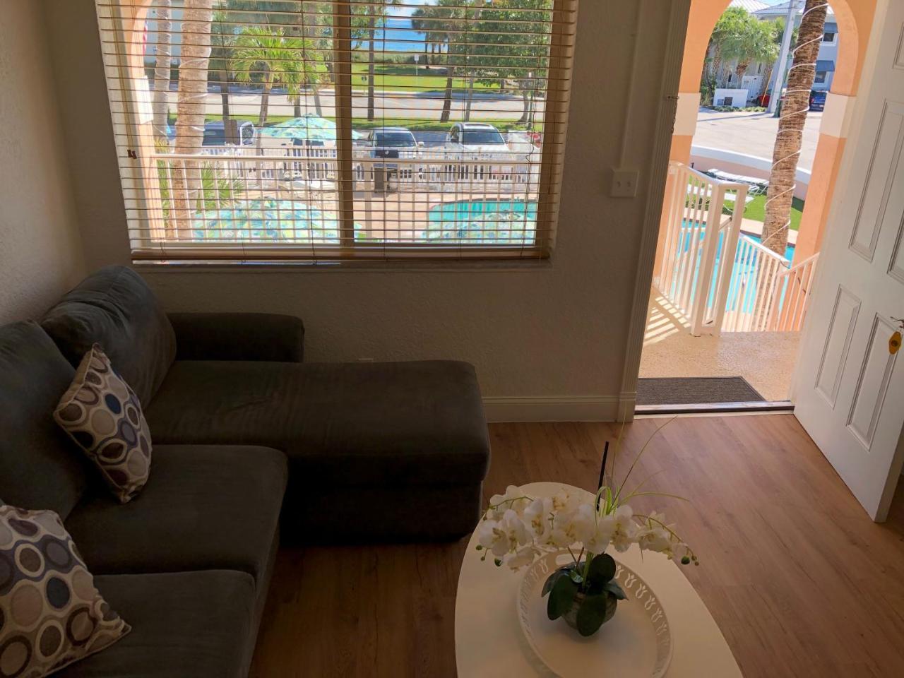 Coral Key Inn Lauderdale-by-the-Sea Extérieur photo