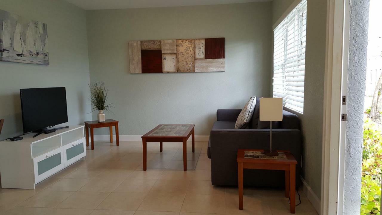 Coral Key Inn Lauderdale-by-the-Sea Extérieur photo