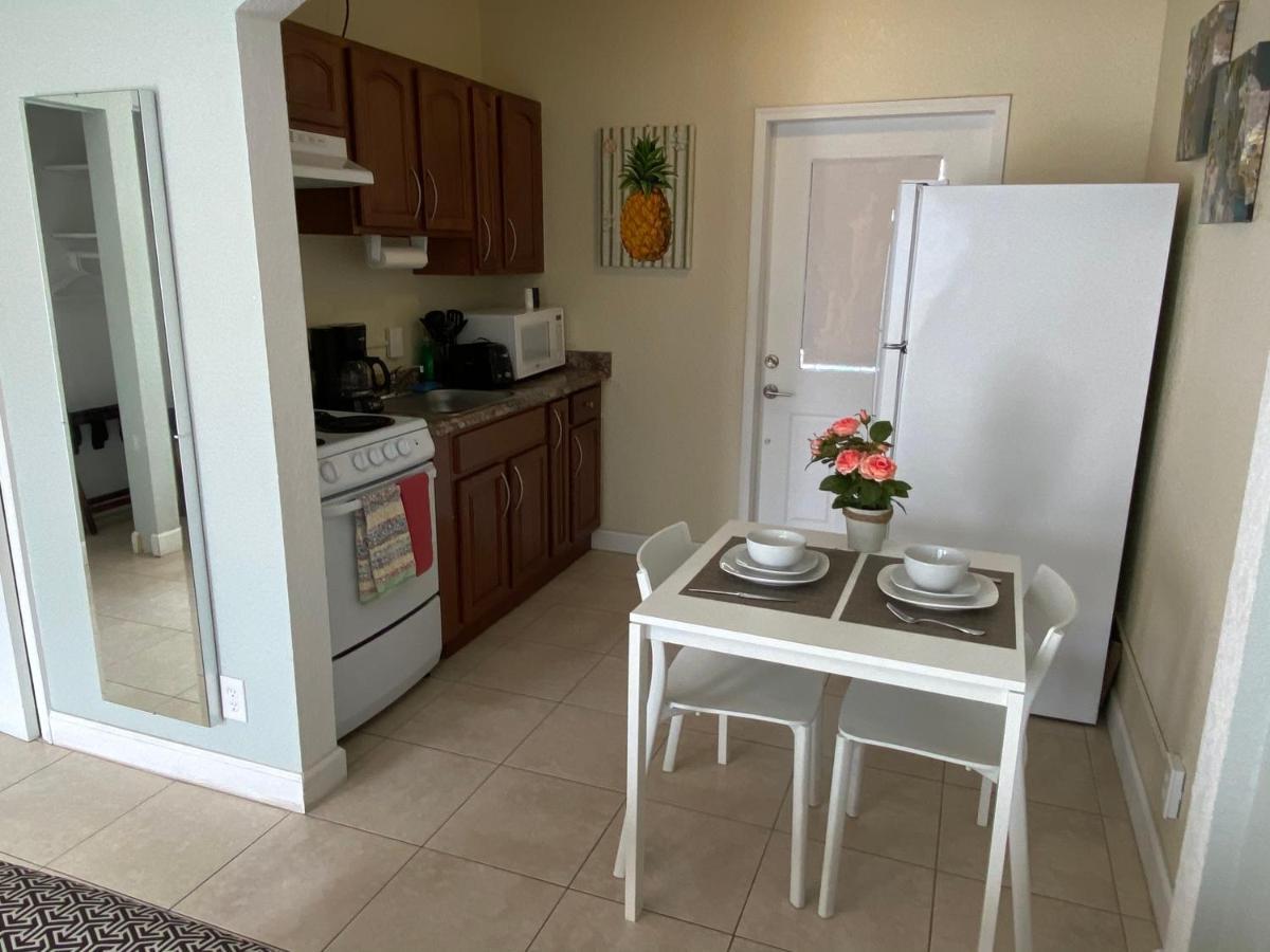 Coral Key Inn Lauderdale-by-the-Sea Extérieur photo